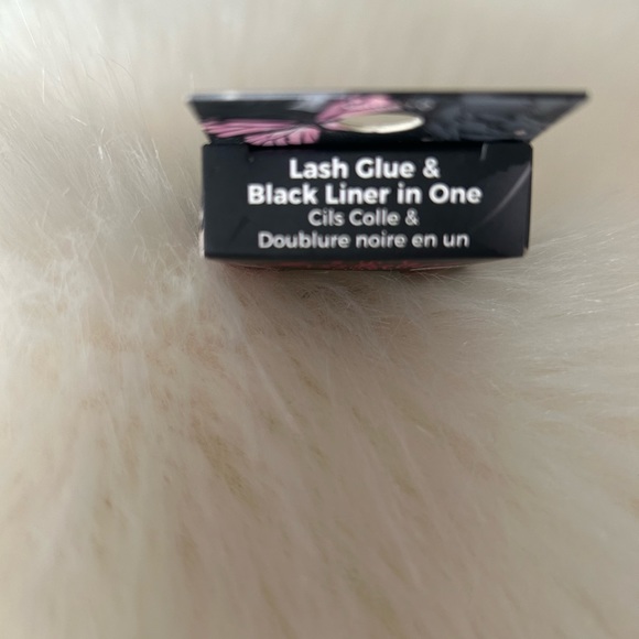 2 Piece Set of Ardell Eyelashes and Ioni Lash Glue & Eyeliner - Picture 5 of 6